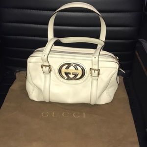 Authentic vintage beige cream gold logo Gucci bag